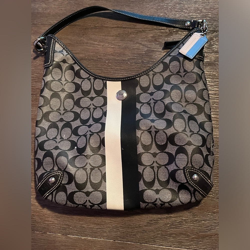 COACH Heritage Stripe Chelsea Blk/Wh Canvas